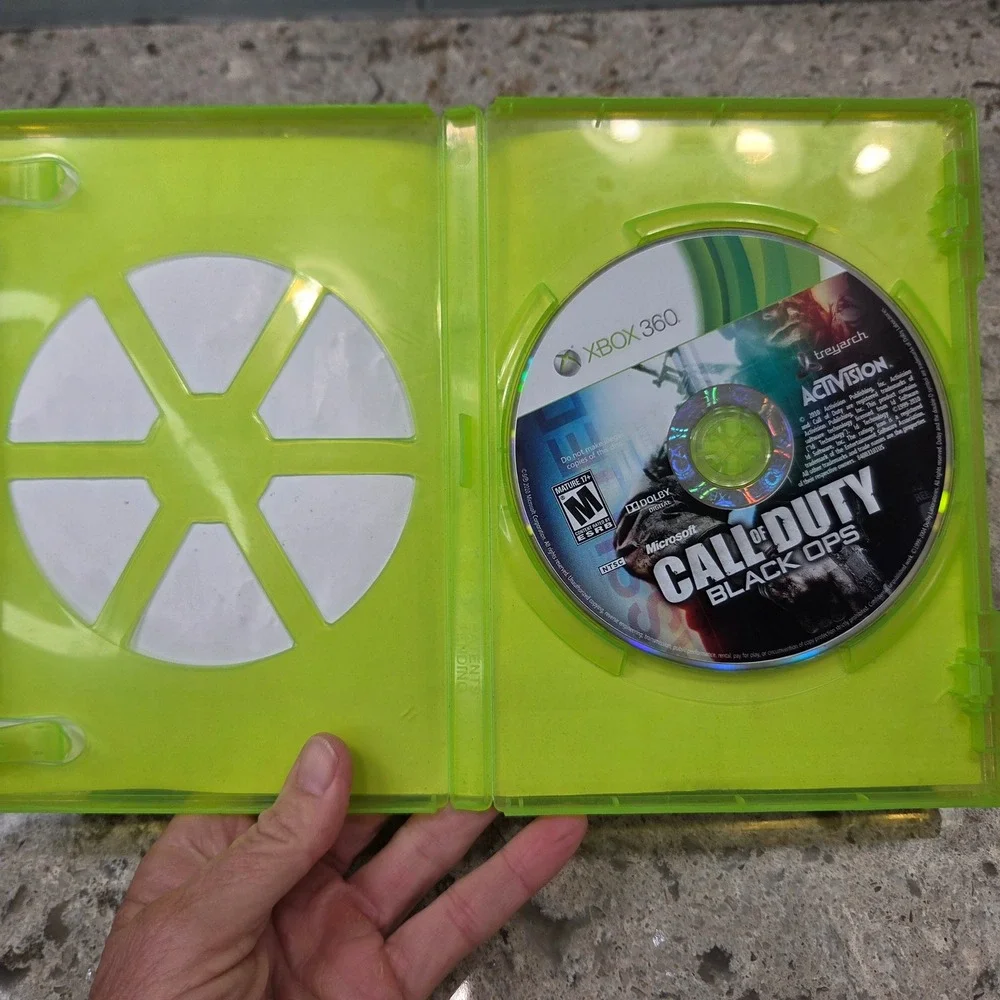 Call of Duty Black Ops‎ XBOX 360 Rated M Complete CIB Disc Manual
